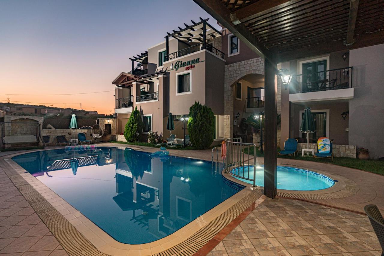 אלמירידה Gianna Apartments מראה חיצוני תמונה