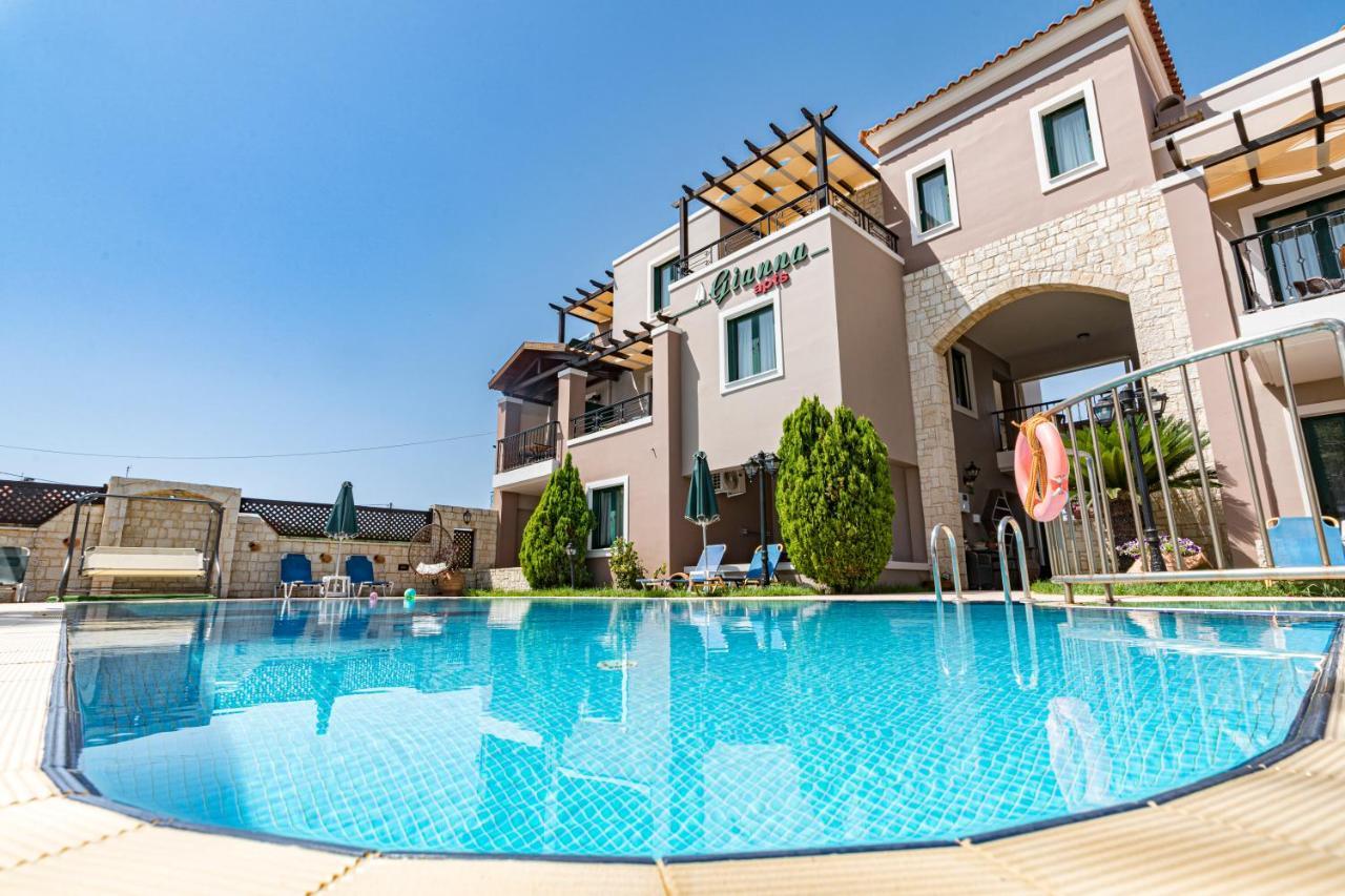 אלמירידה Gianna Apartments מראה חיצוני תמונה
