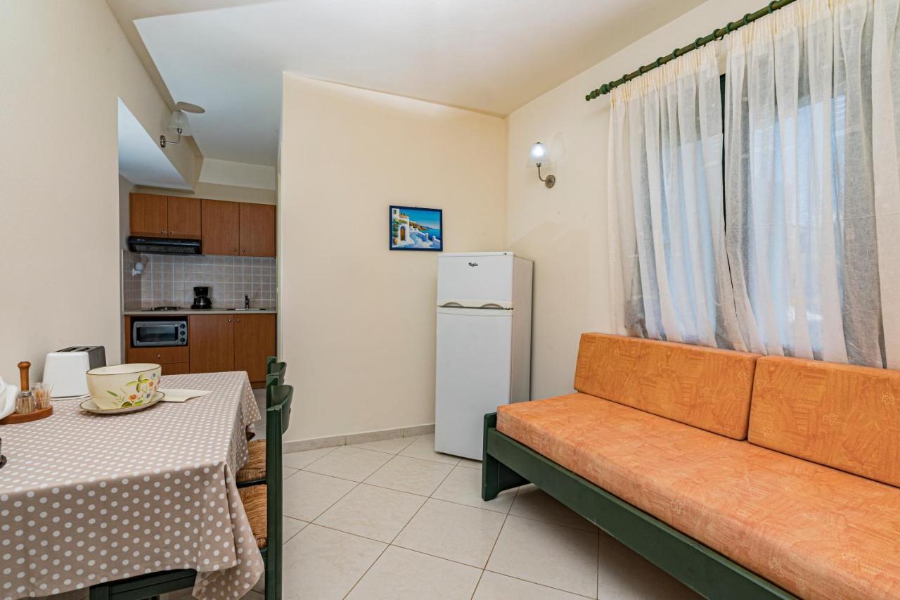 אלמירידה Gianna Apartments מראה חיצוני תמונה