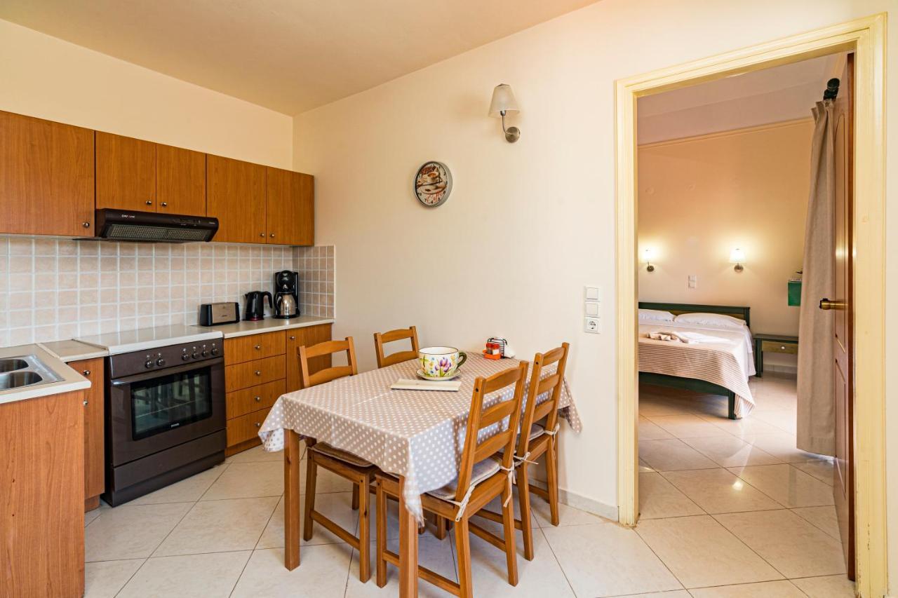 אלמירידה Gianna Apartments מראה חיצוני תמונה