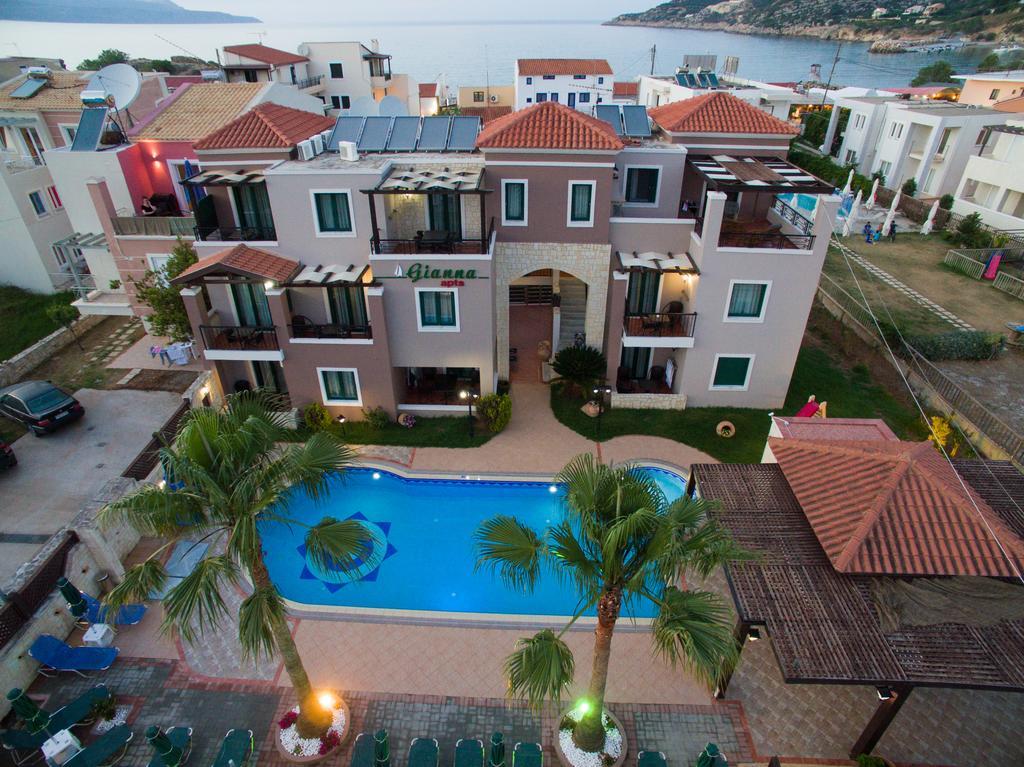 אלמירידה Gianna Apartments מראה חיצוני תמונה