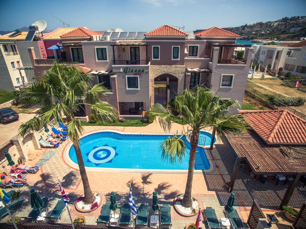 אלמירידה Gianna Apartments מראה חיצוני תמונה